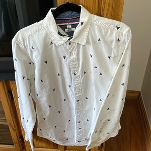 Men’s Tommy Hilfiger custom fit shirt